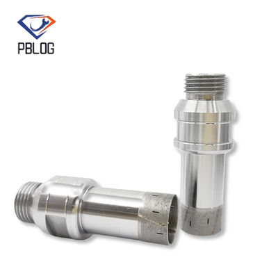 셀프 슬로팅과 어떤 그라인드도 공동을 만들지 못하는 27MM 날카로운 고속도 드릴 비트